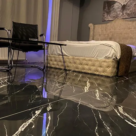Apartmanhotel Bakirkoey Macro *